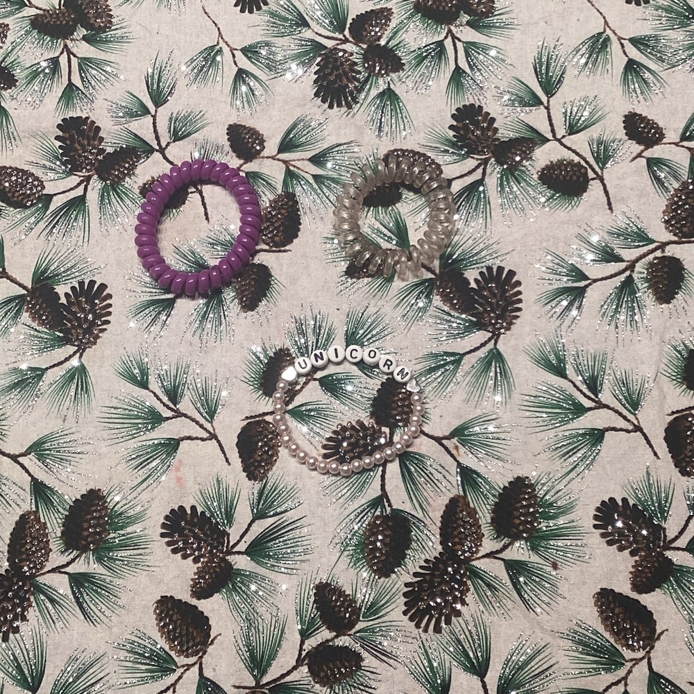 Source Unknown Purple and Silver Kids Jewelry Set
